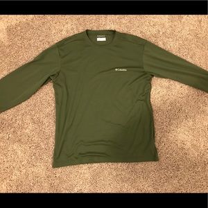 Columbia Green Quick Dry Long Sleeve Shirt. Large